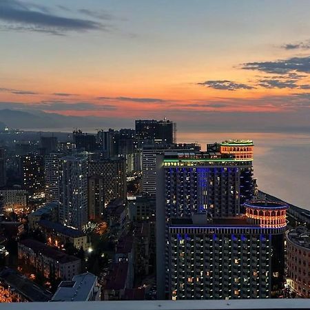 Orbi City Apartment 40 Этаж Батуми Екстериор снимка
