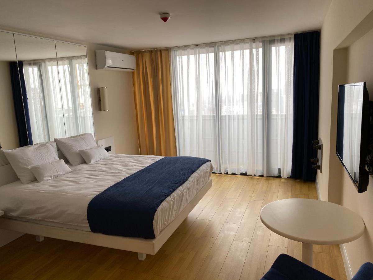 Orbi City Apartment 40 Этаж Батуми Екстериор снимка